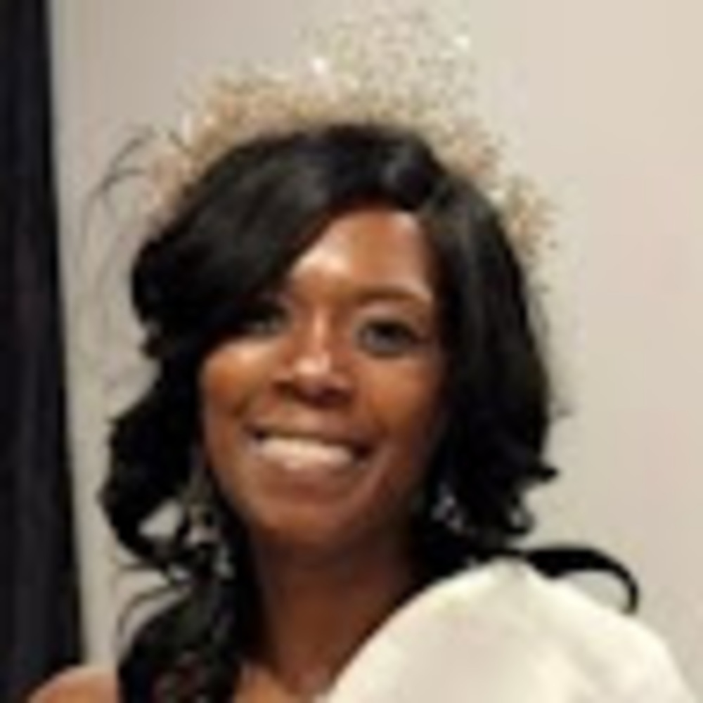 Meet your Posher, Latrisa
